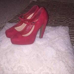 Red mossimo heels 7